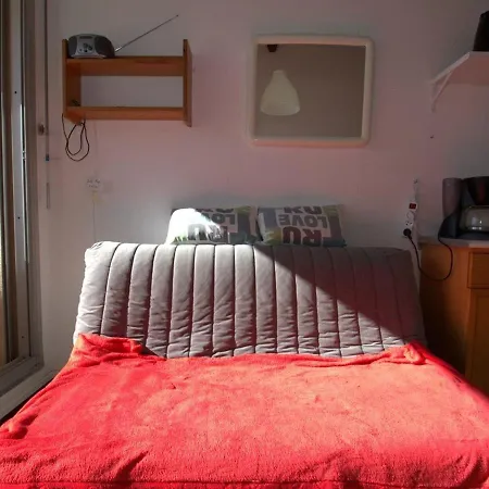 Apartment T1 Mezzanine Avec Balcon, Clim, Wifi Et Garage - Fr-1-553-195 Balaruc-les-Bains